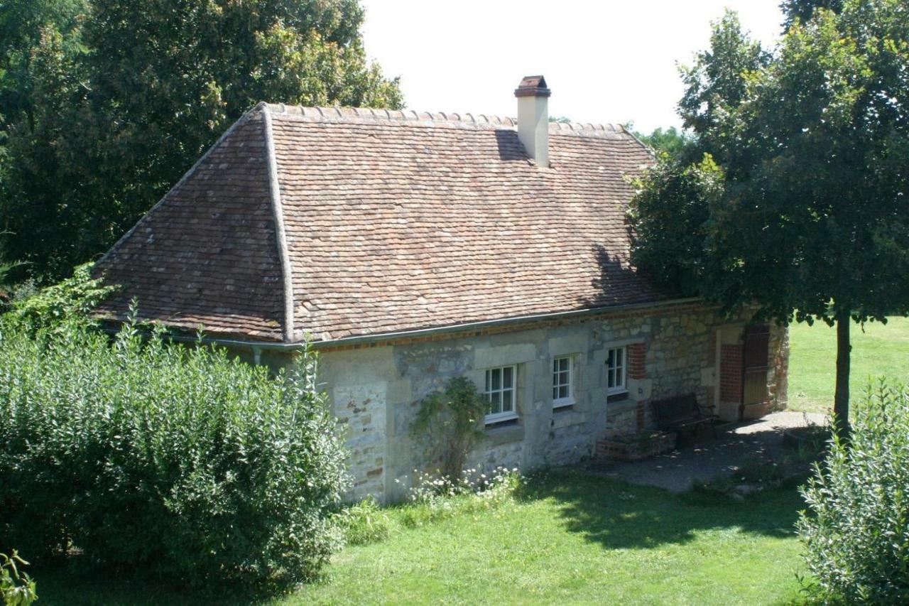 Chambres D'Hotes Domaine Du Bourg Gannay-sur-Loire Bagian luar foto