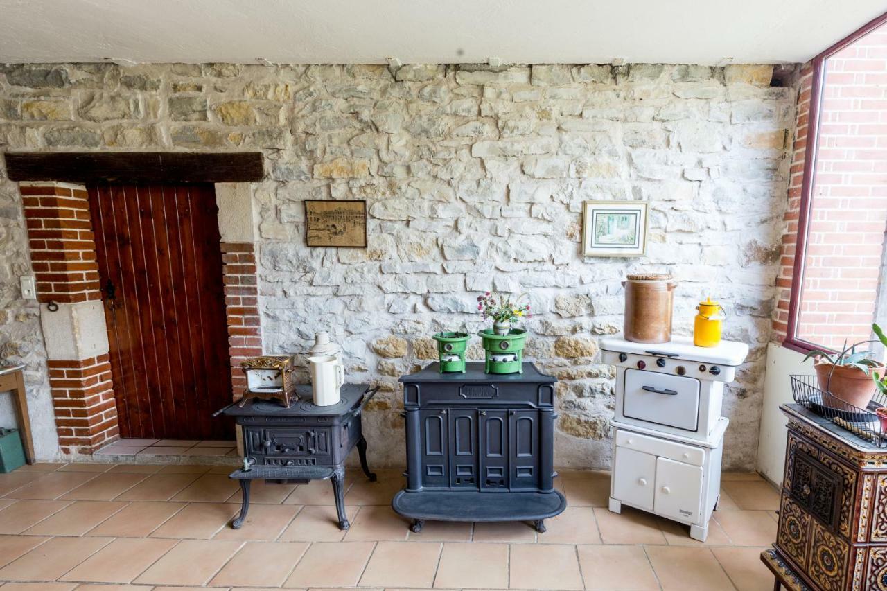 Chambres D'Hotes Domaine Du Bourg Gannay-sur-Loire Bagian luar foto